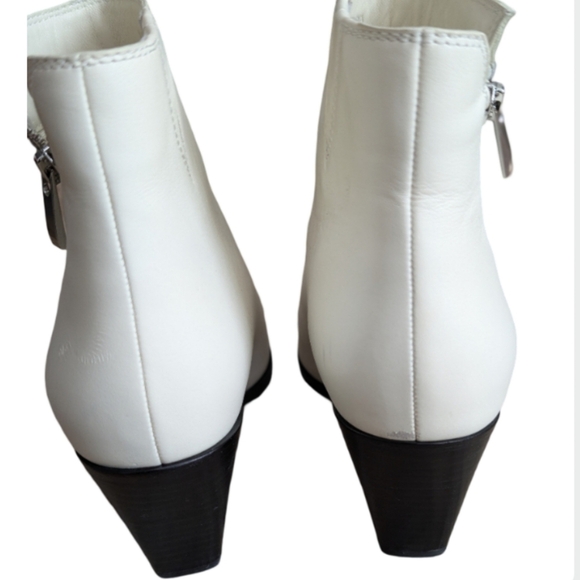 Paige White Leather Ankle Booties Size 8.5 Pointed Toe Block Heel - Picture 5 of 12